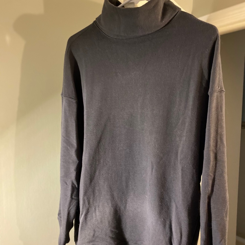 Aerie Oversized Turtleneck in Charcoal